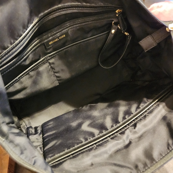 Large Michael Kors bag - Picture 4 of 4